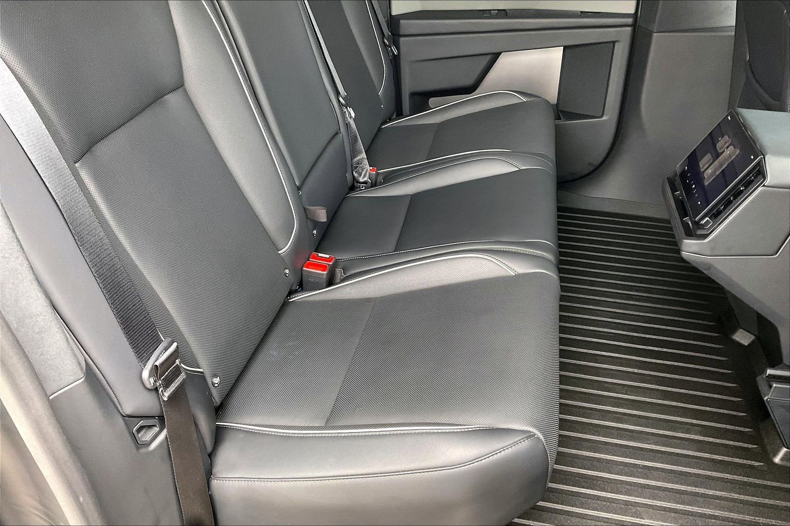 Used 2024 Tesla Cybertruck Cyberbeast image 21