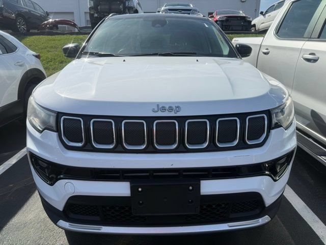 Used 2022 Jeep Compass Limited AWD/4WD image 2