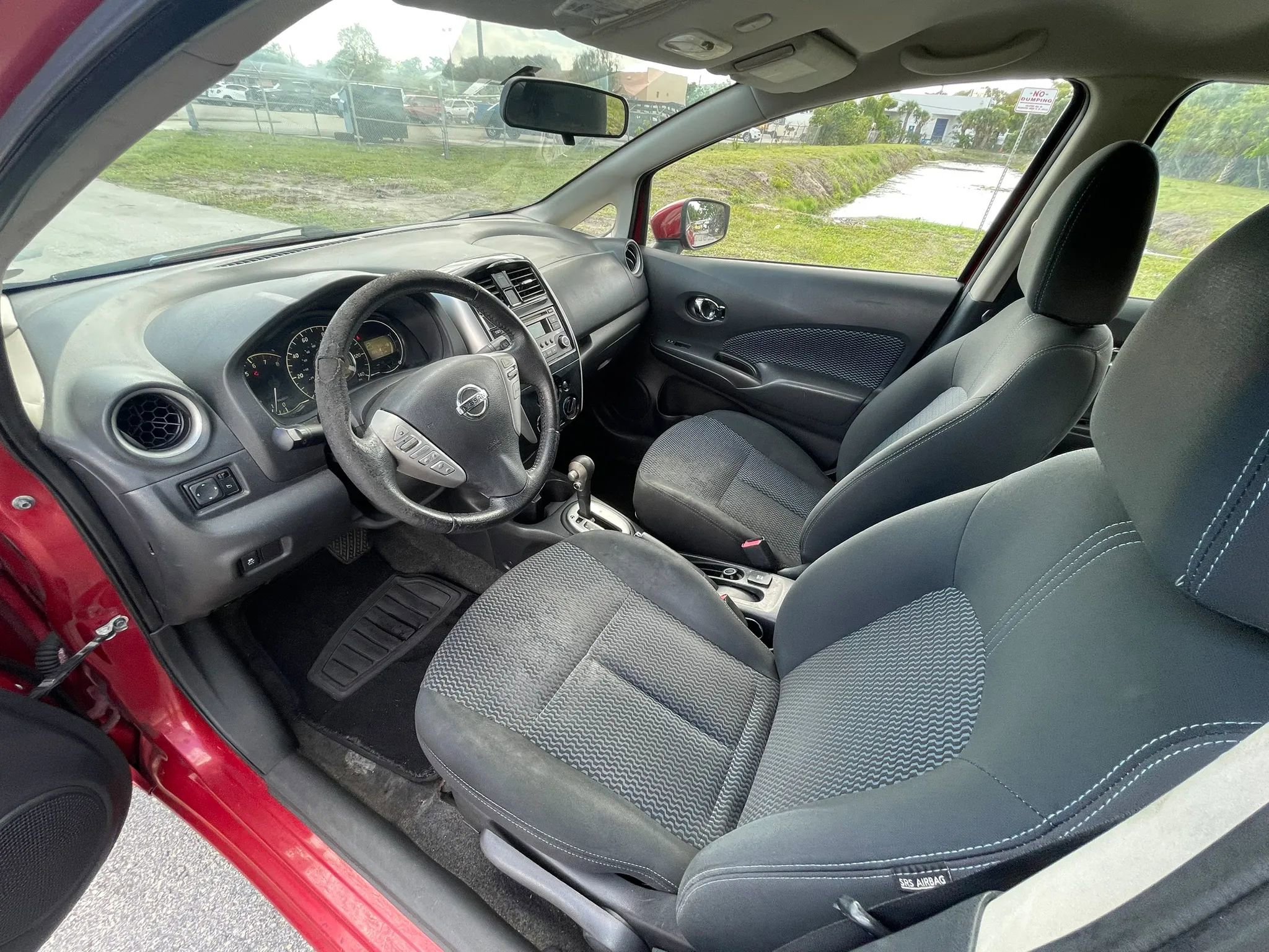 Used 2015 Nissan Versa Note SV image 19