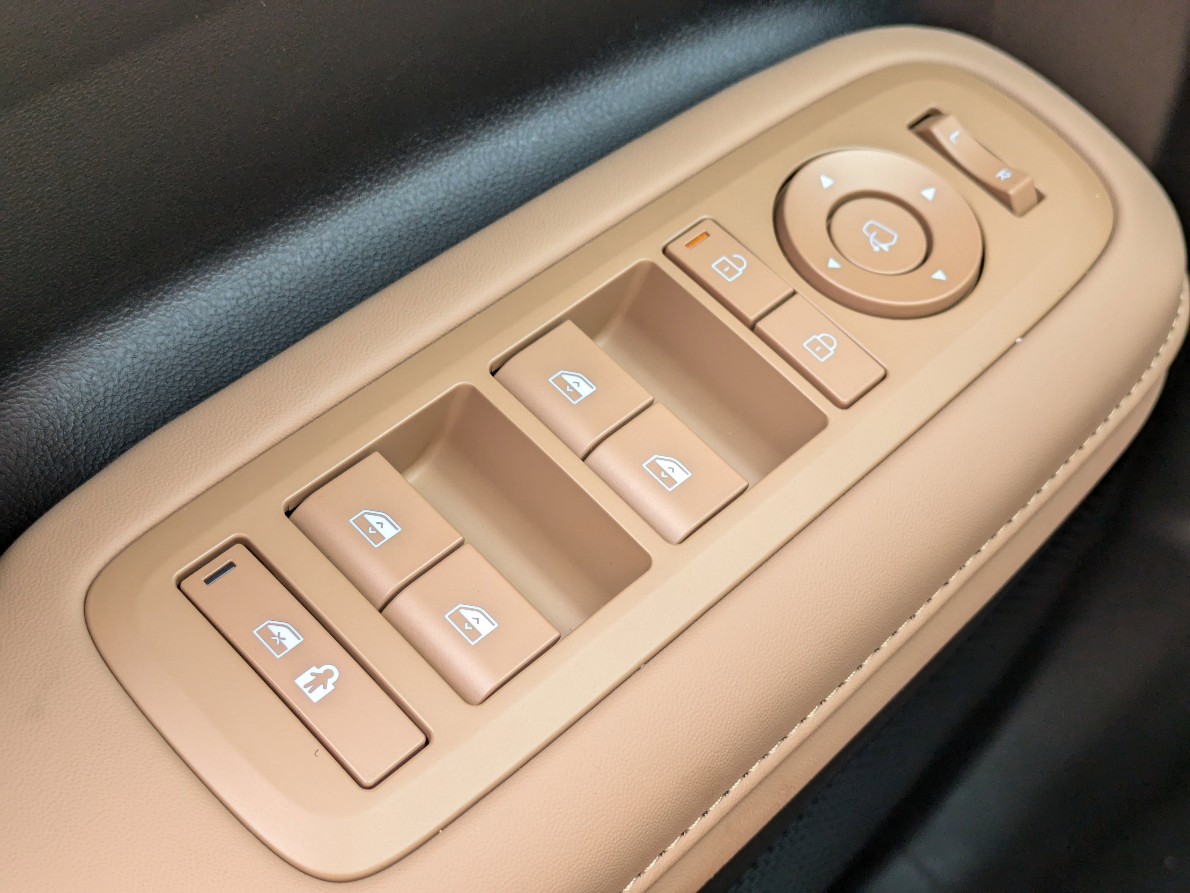 New 2026 Hyundai Santa Fe Calligraphy image 21