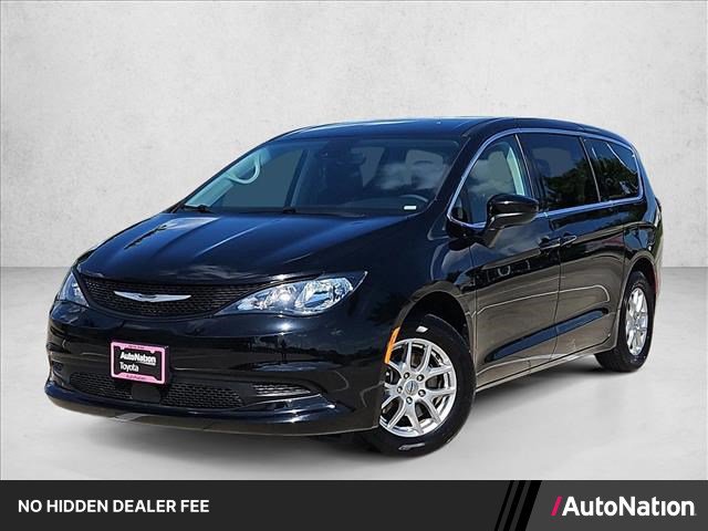 Used 2024 Chrysler Voyager LX FWD image 1