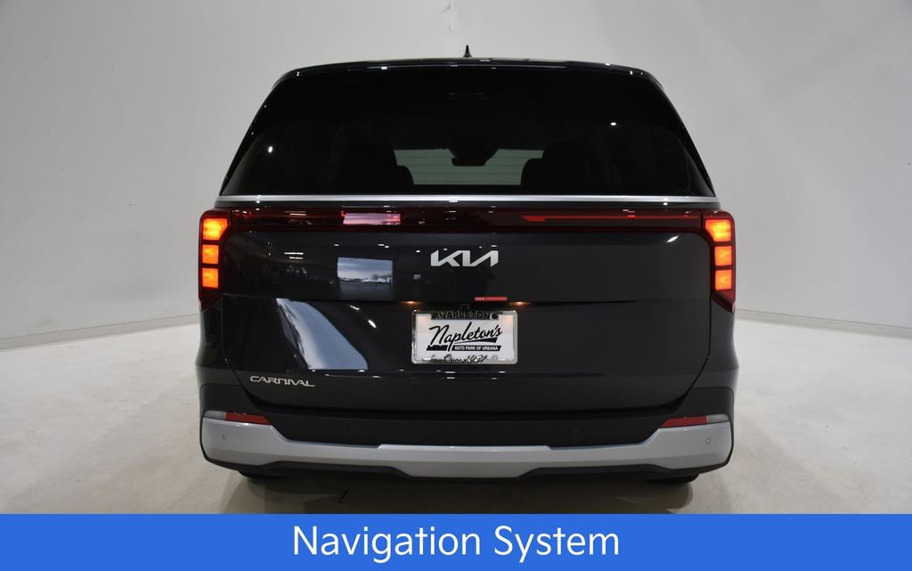 New 2026 Kia Carnival LX image 5