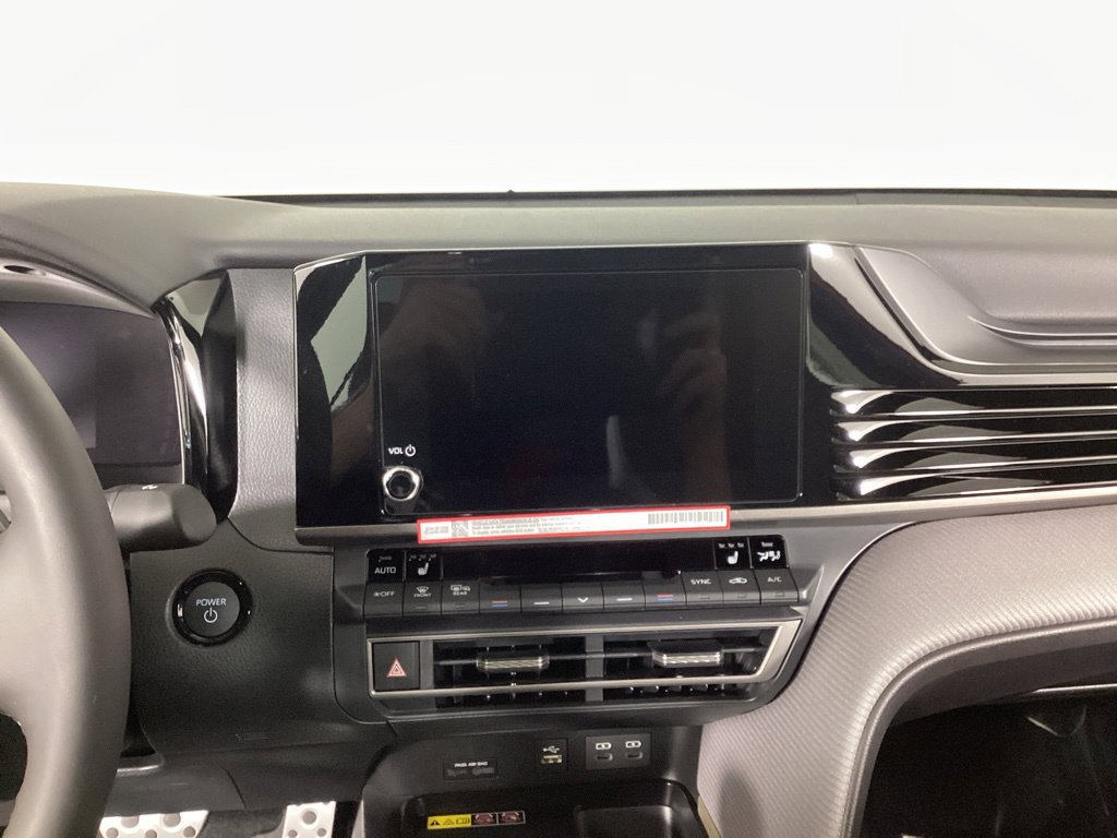 Used 2026 Toyota Camry SE w/ Convenience Package FWD image 17