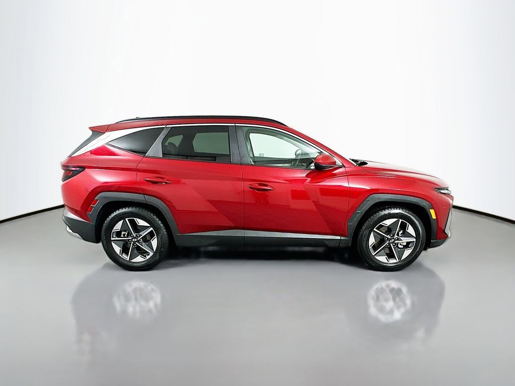 Certified 2025 Hyundai Tucson SEL FWD image 4