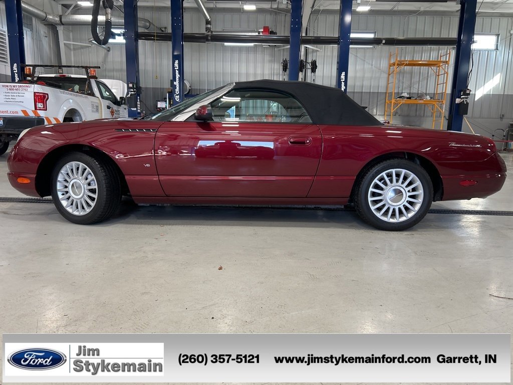 Used 2004 Ford Thunderbird image 3