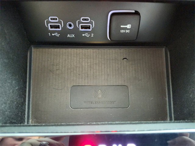 Used 2022 Jeep Grand Cherokee L Overland w/ Advanced Protech Group III image 37