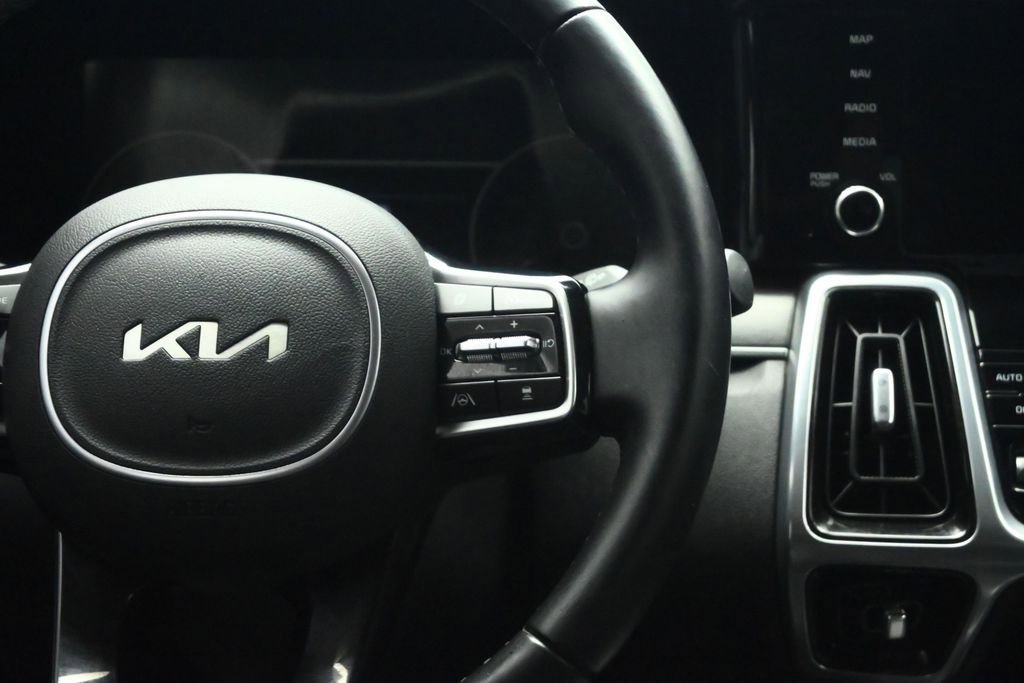 Used 2022 Kia Sorento SX AWD/4WD image 43