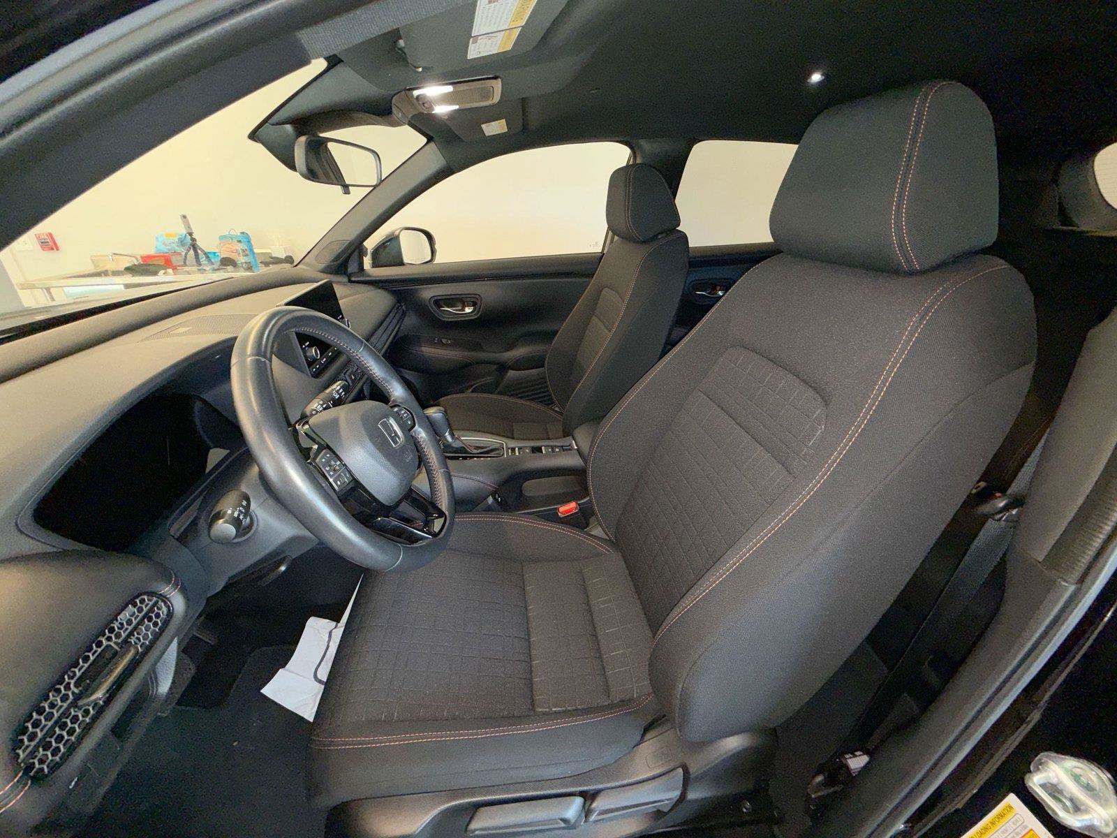 Used 2024 Honda HR-V Sport image 12