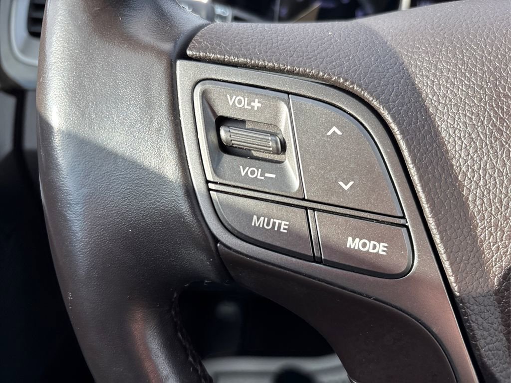 Used 2017 Hyundai Santa Fe Sport w/ 2.4L Tech Package 04 image 32