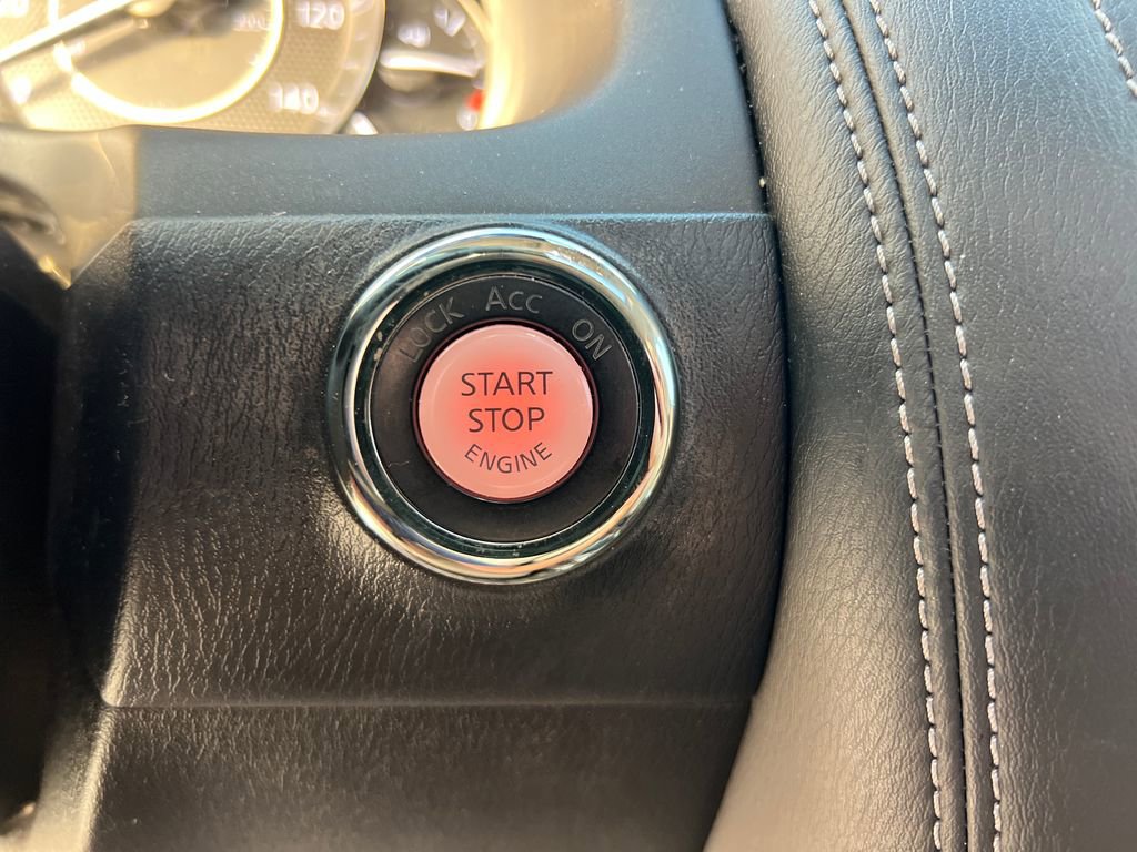 Certified 2019 Nissan Armada Platinum w/ Captain's Chairs Package image 33