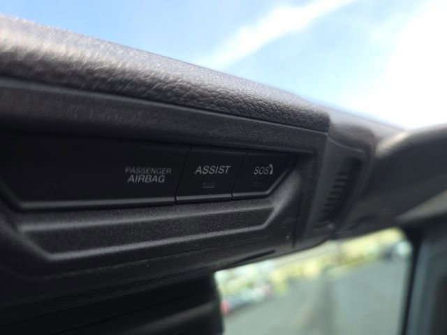 Used 2025 Jeep Wrangler Unlimited Sahara w/ Safety Group image 37