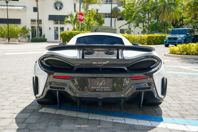Used 2019 McLaren 600LT RWD image 21