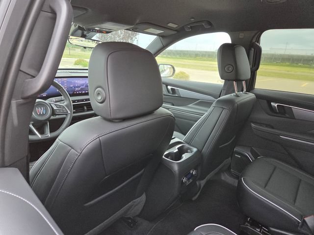 Used 2026 Buick Enclave Sport Touring w/ Power Package AWD/4WD image 50
