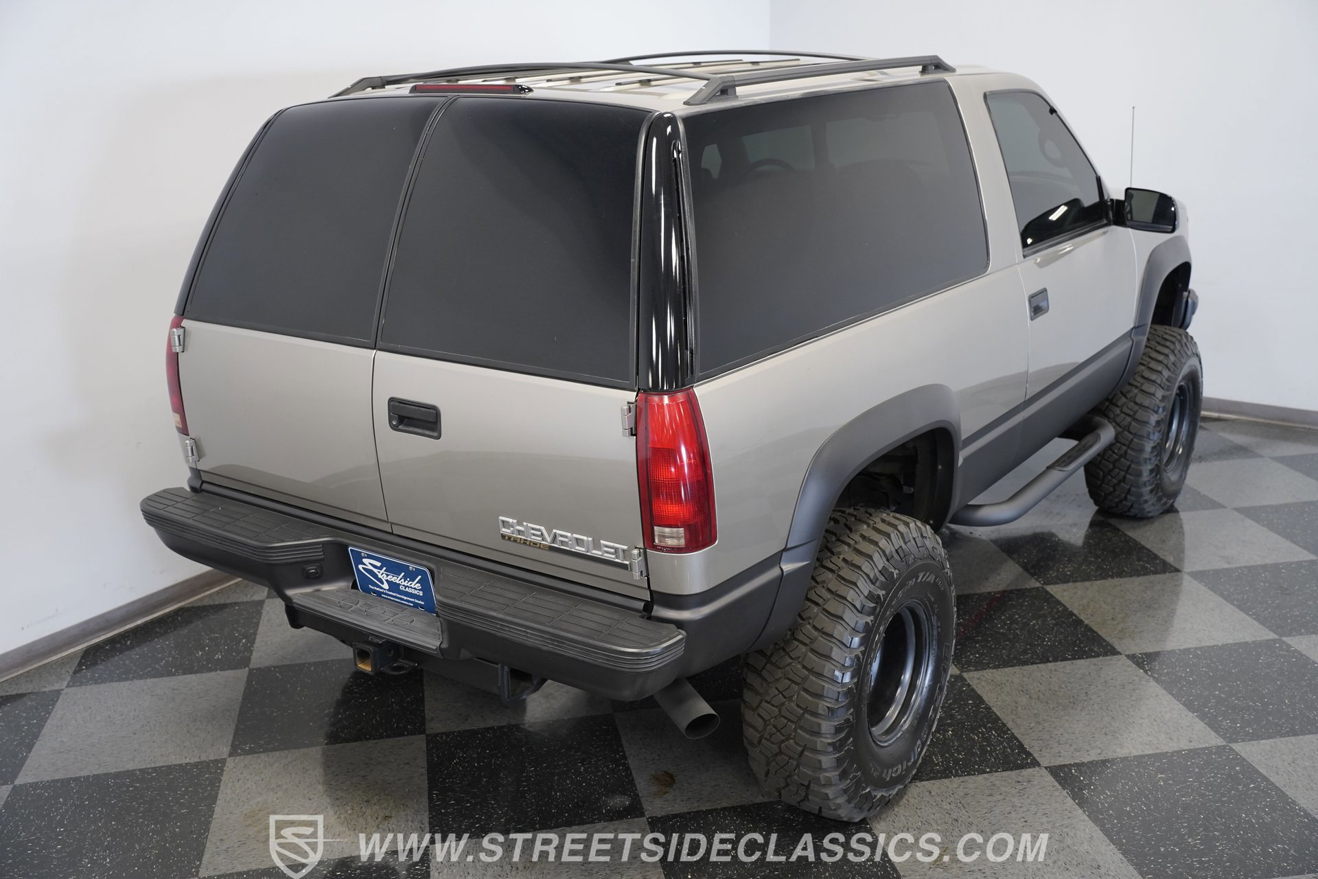 Used 1999 Chevrolet Tahoe 4WD 2-Door w/ Preferred Equipment Group image 30