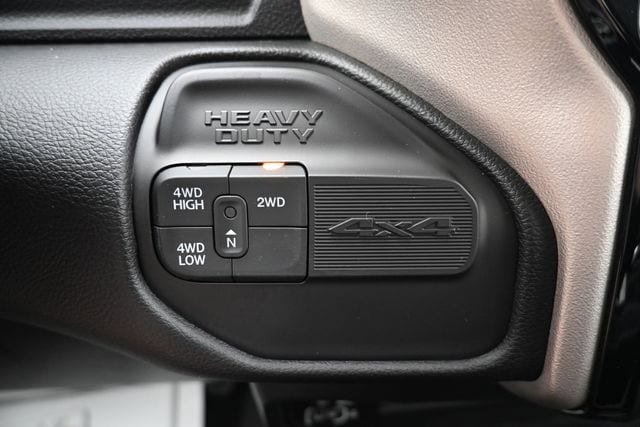 Used 2024 RAM 2500 Laramie image 33