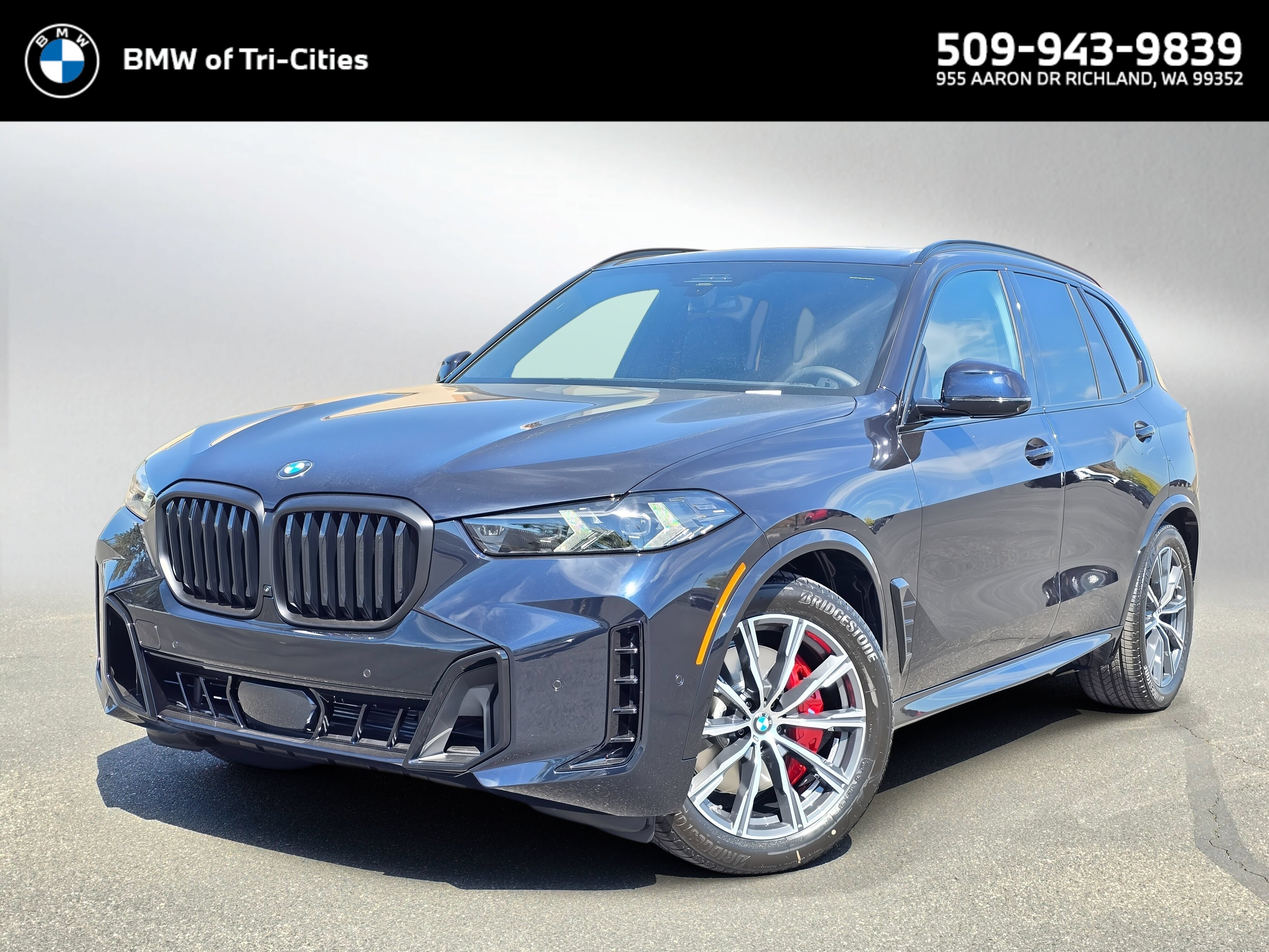 New 2026 BMW X5 xDrive40i w/ M Sport Package
