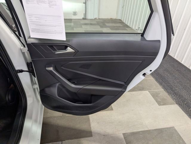 Used 2025 Volkswagen Jetta Sport image 23
