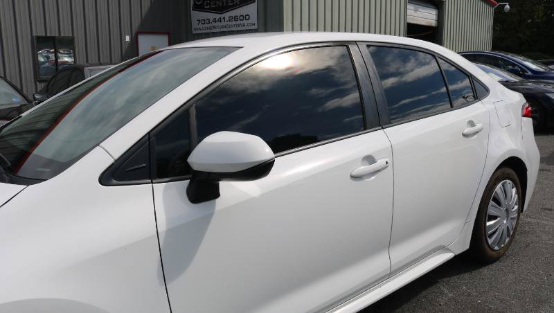 Used 2020 Toyota Corolla LE FWD image 4