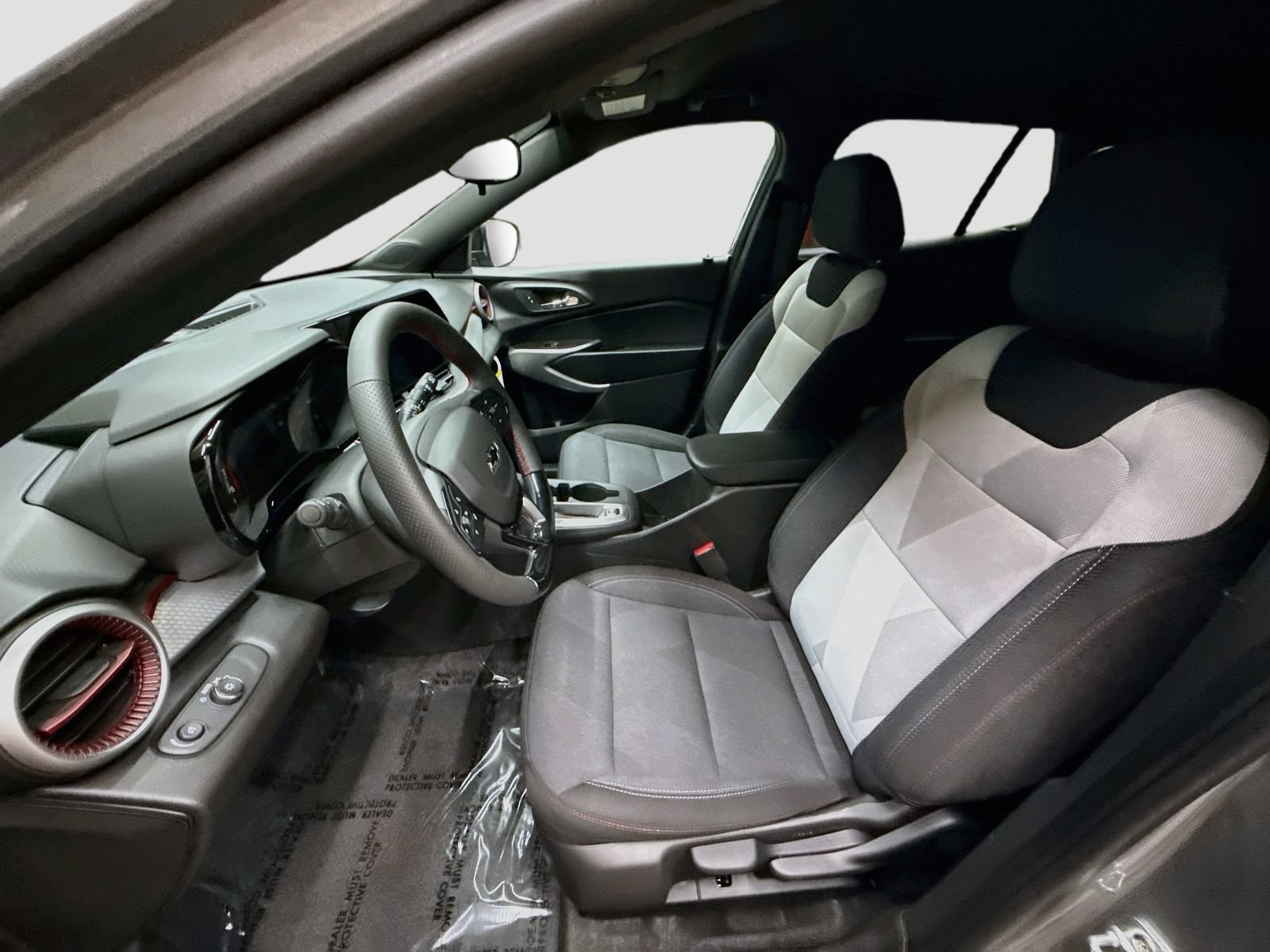 New 2026 Chevrolet Trax RS w/ Driver Confidence Package FWD image 24