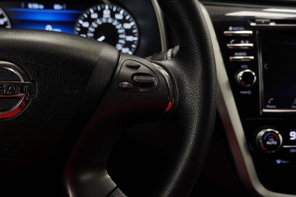 Used 2020 Nissan Murano S image 36