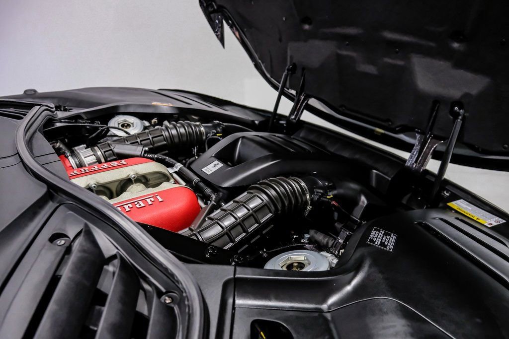 Used 2024 Ferrari Purosangue image 54