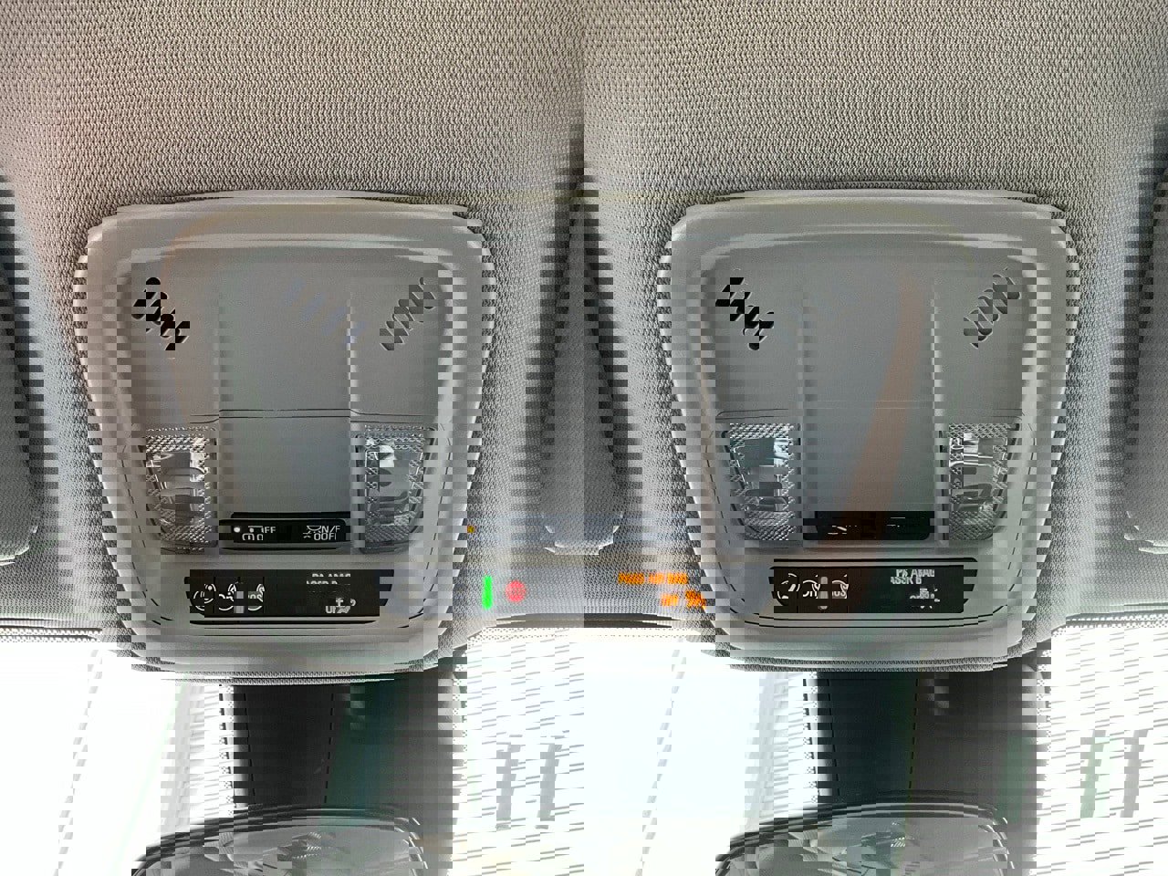 Used 2024 Chevrolet Malibu LT image 17