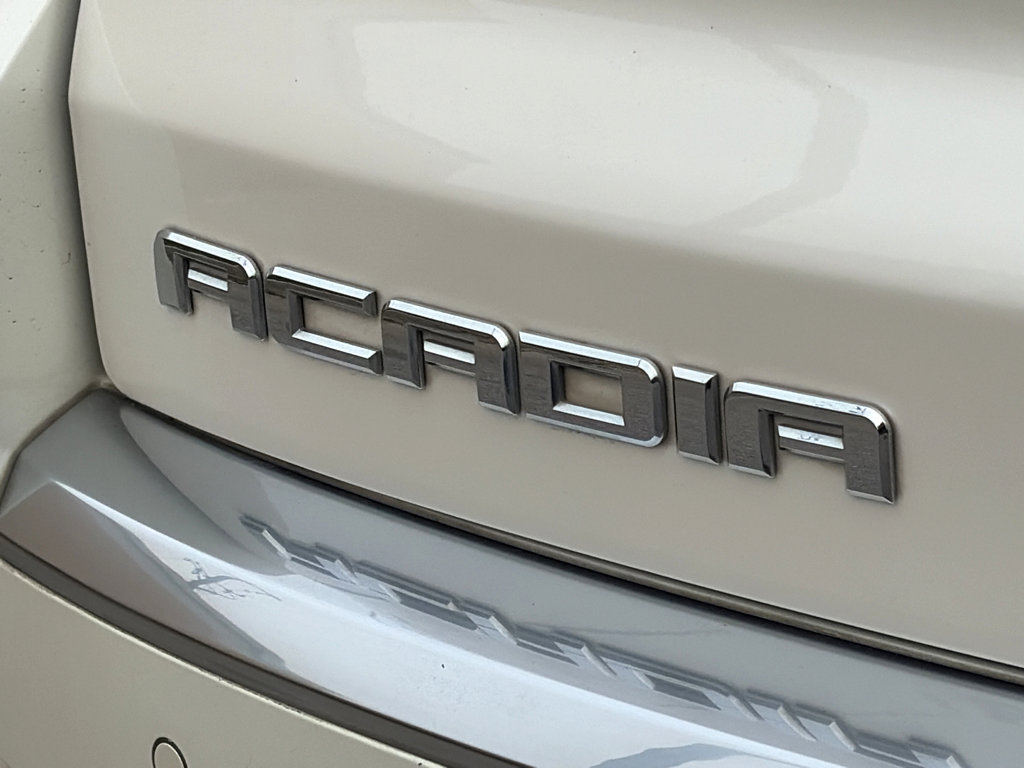 Used 2015 GMC Acadia Denali FWD image 24