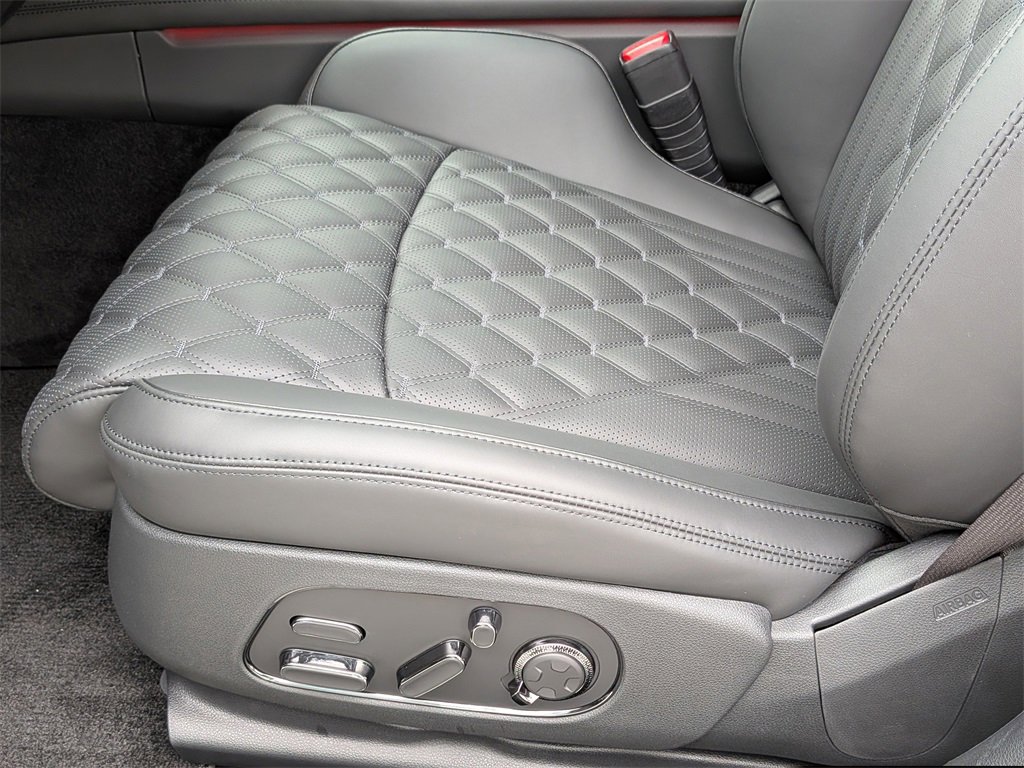 New 2026 Genesis G90 3.5T Prestige image 15