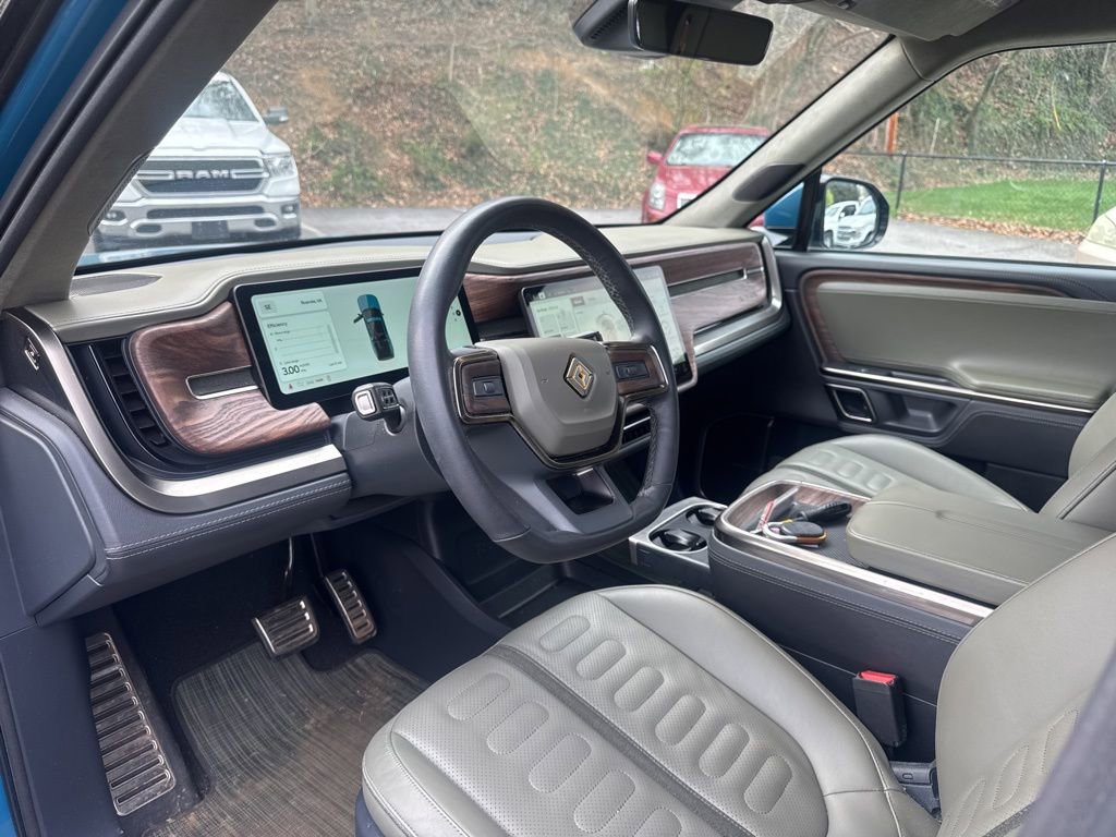 Used 2022 Rivian R1T Adventure image 14