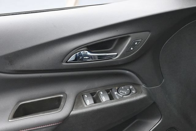 Used 2023 Chevrolet Equinox RS w/ RS Leather Package FWD image 8
