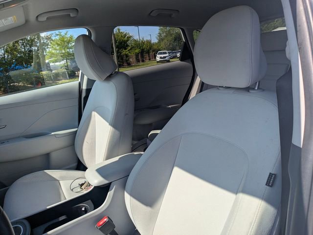 Used 2024 Hyundai Kona SEL FWD image 14