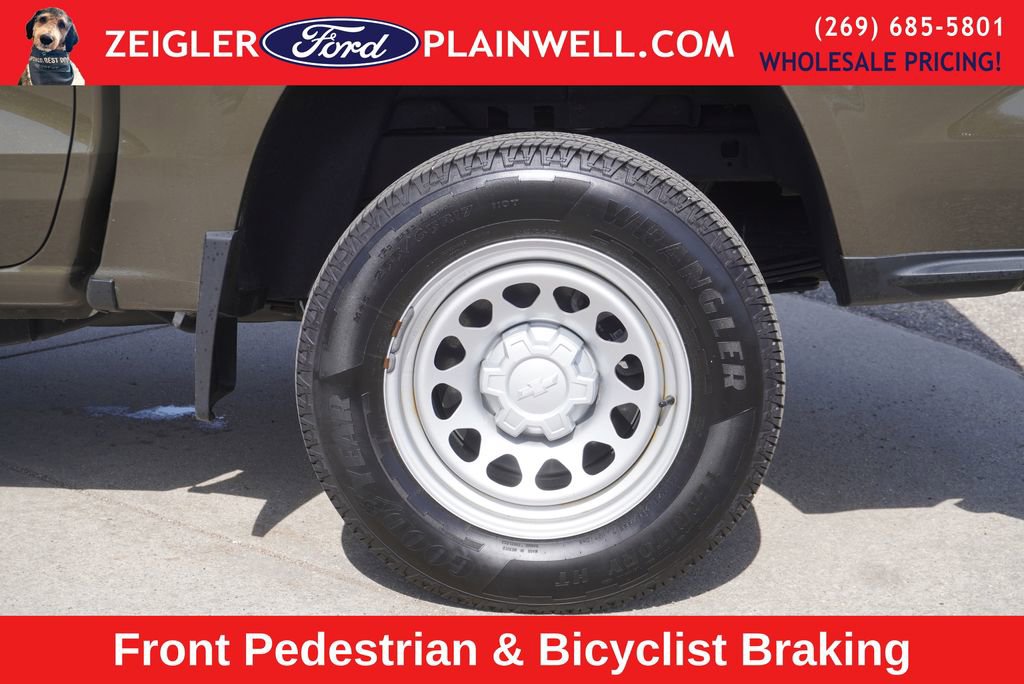 Used 2023 Chevrolet Colorado W/T image 9