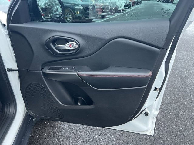 Used 2021 Jeep Cherokee Trailhawk w/ Sun, Sound & Nav Group image 31