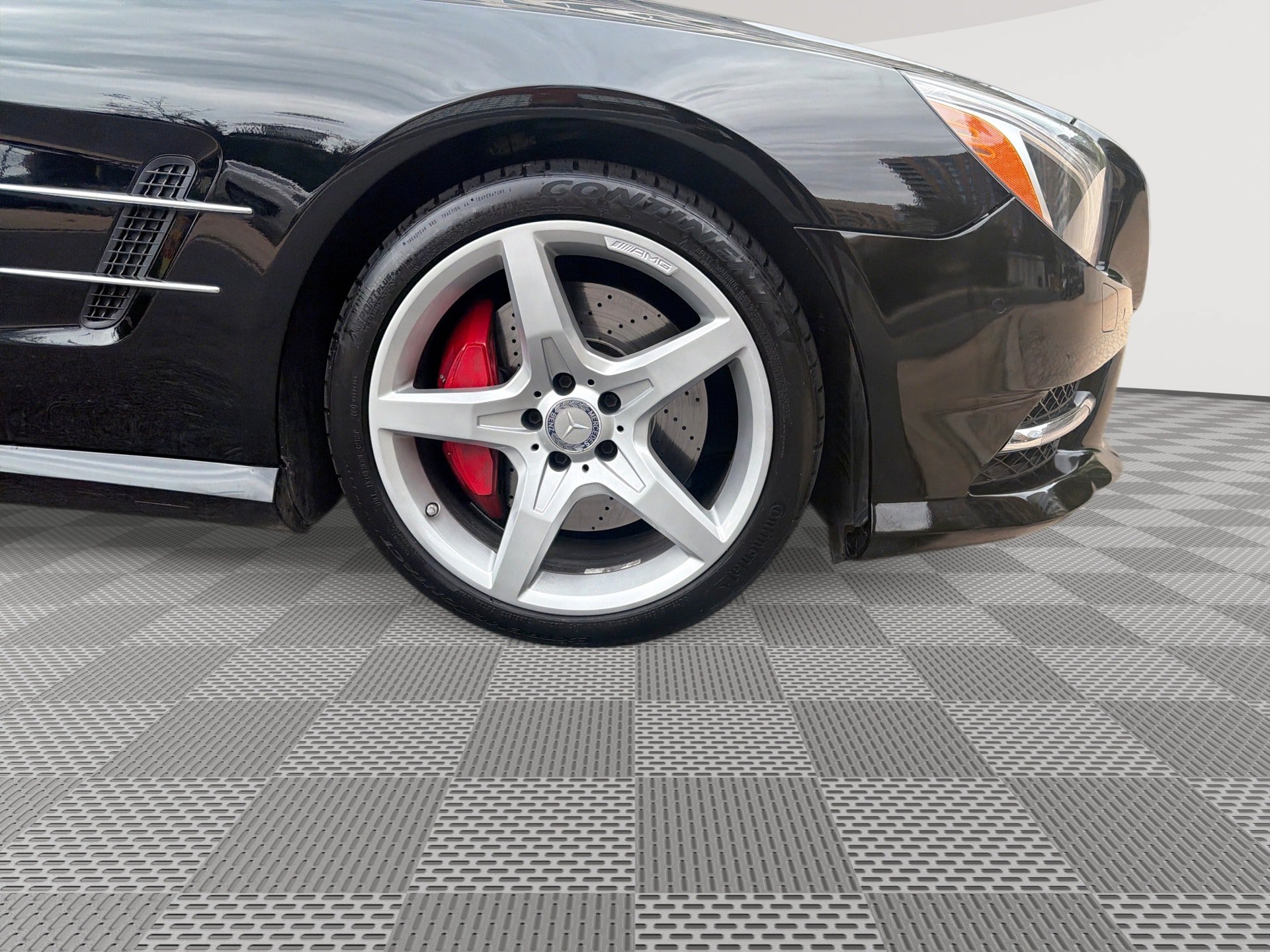 Used 2013 Mercedes-Benz SL 550 w/ Premium Pkg image 31