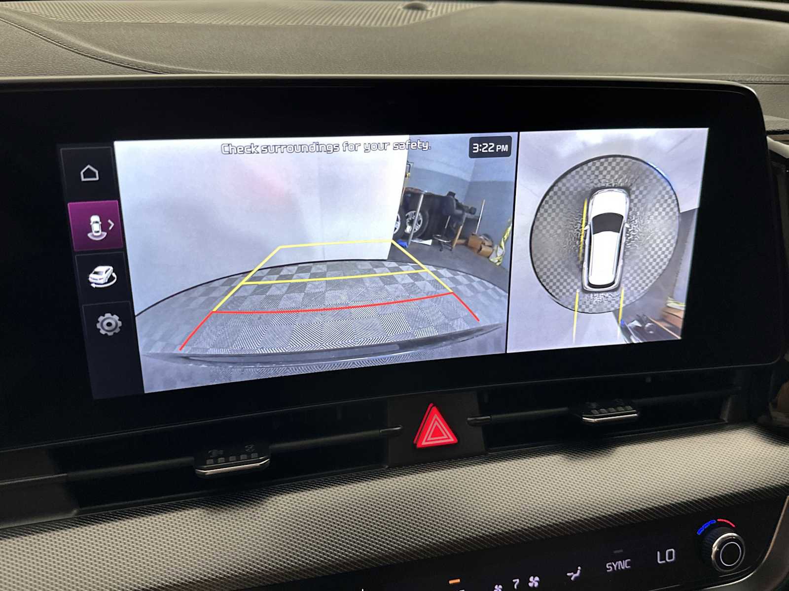 Used 2025 Kia Sportage SX image 19