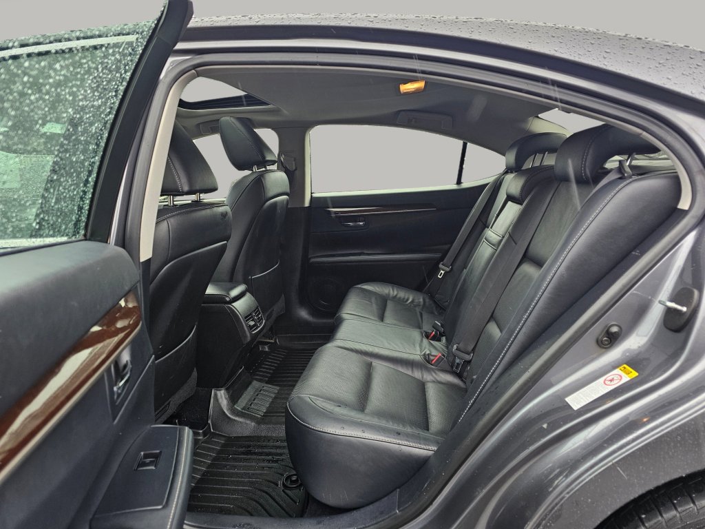 Used 2013 Lexus ES 350 w/ Luxury Pkg image 20