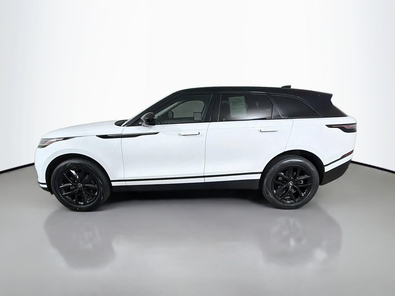 Certified 2024 Land Rover Range Rover Velar S AWD/4WD image 2