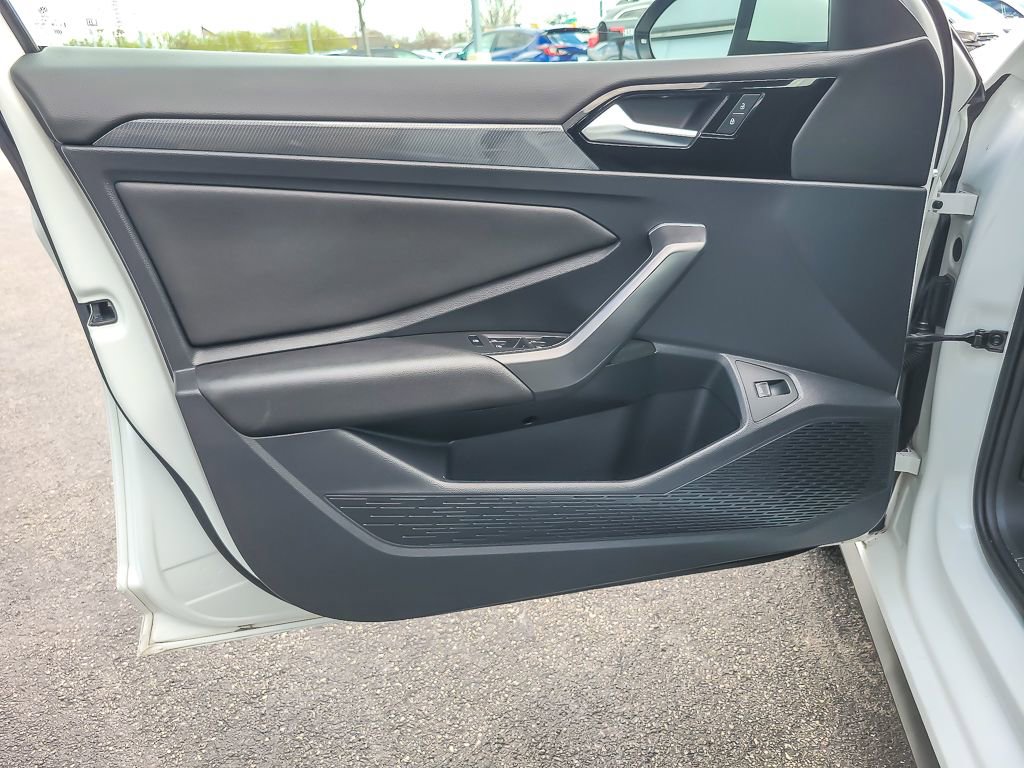 Used 2019 Volkswagen Jetta GLI image 13