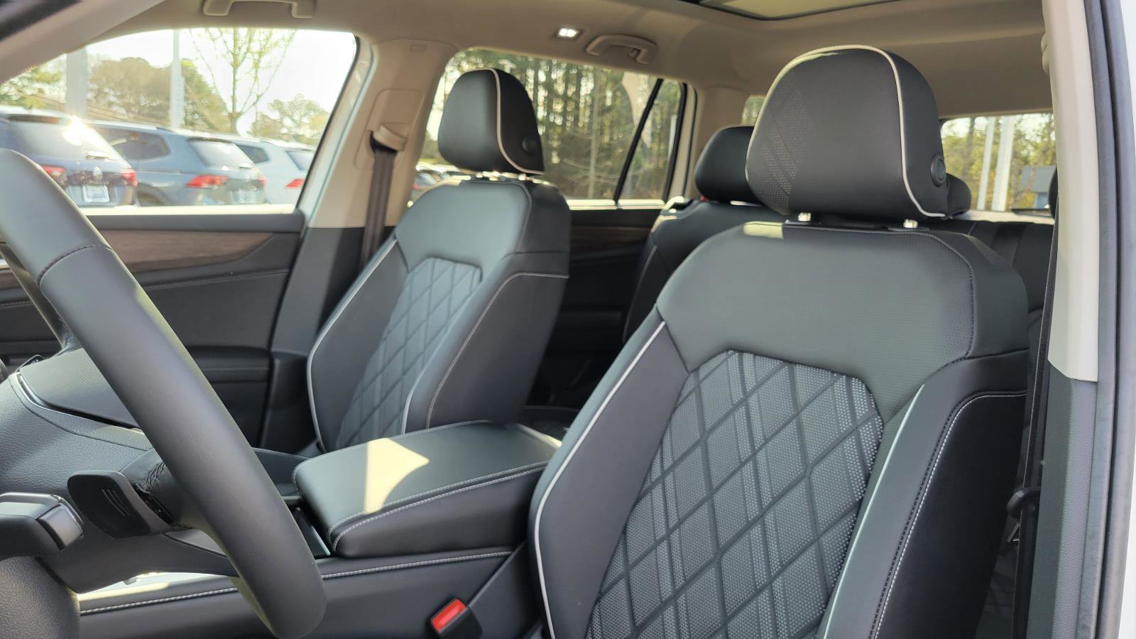 New 2026 Volkswagen Atlas SEL Premium R-Line image 22