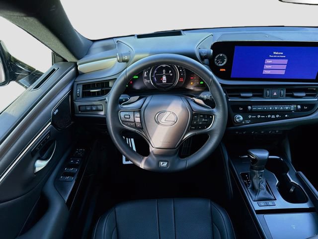 Used 2024 Lexus ES 300h F Sport w/ Accessory Package (Z2) FWD image 17