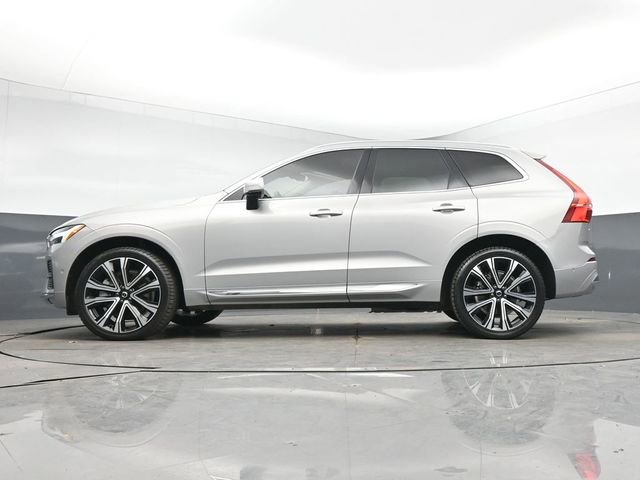 Used 2023 Volvo XC60 B6 Ultimate w/ Protection Package Premier image 41