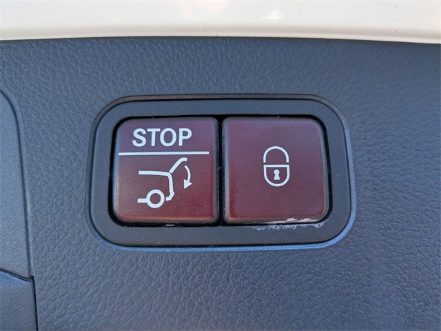 Used 2016 Mercedes-Benz GLC 300 image 32