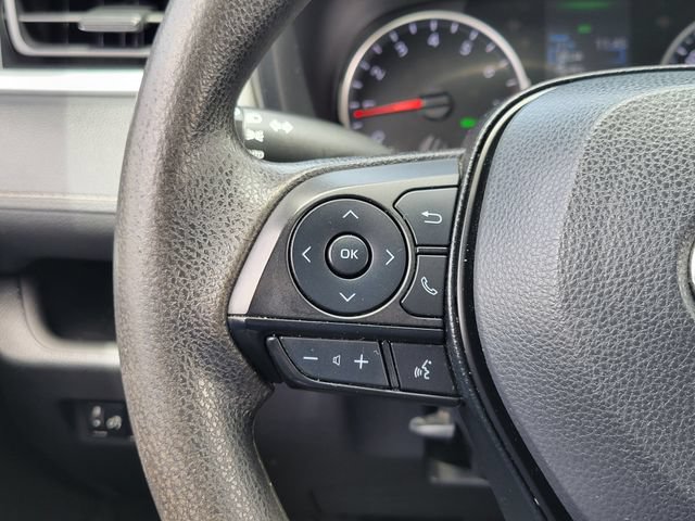 Used 2022 Toyota RAV4 XLE FWD image 7