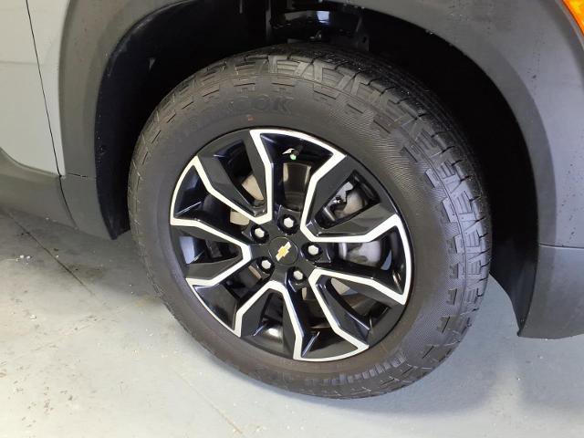 Used 2023 Chevrolet TrailBlazer ACTIV w/ Convenience Package FWD image 9