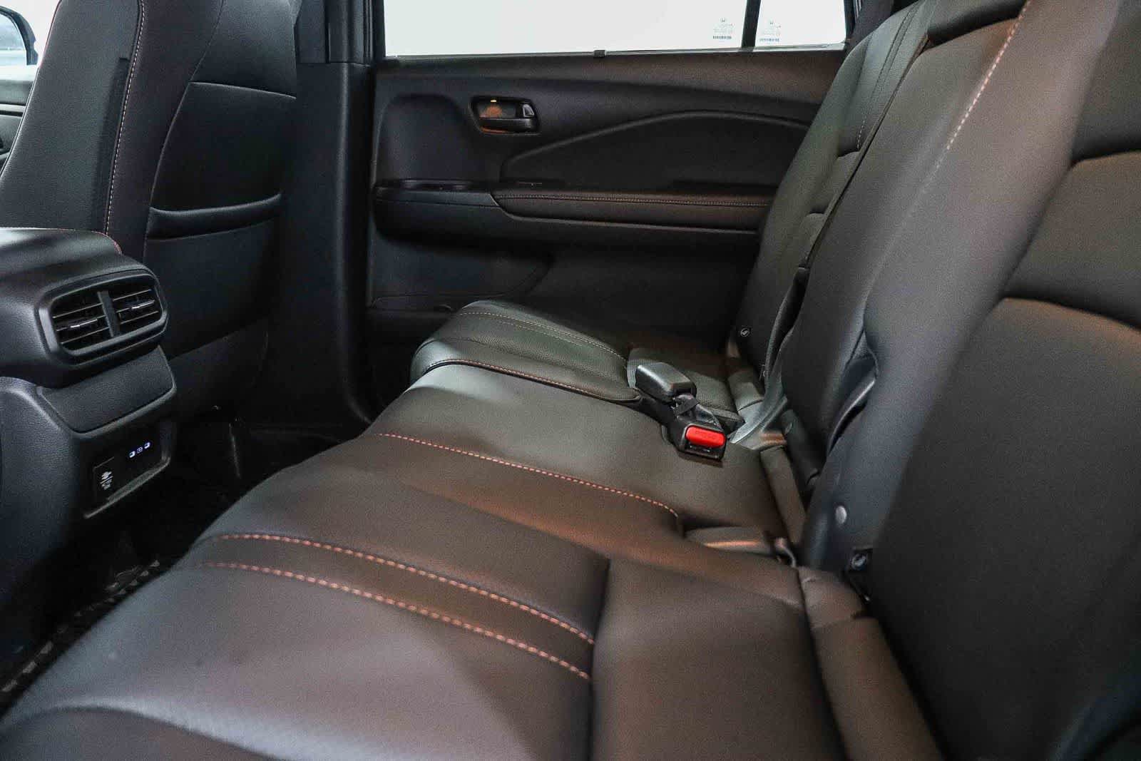 Used 2024 Honda Passport TrailSport image 16