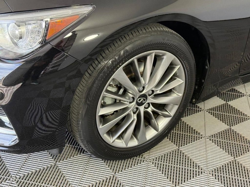 Used 2023 INFINITI Q50 Luxe AWD/4WD image 14