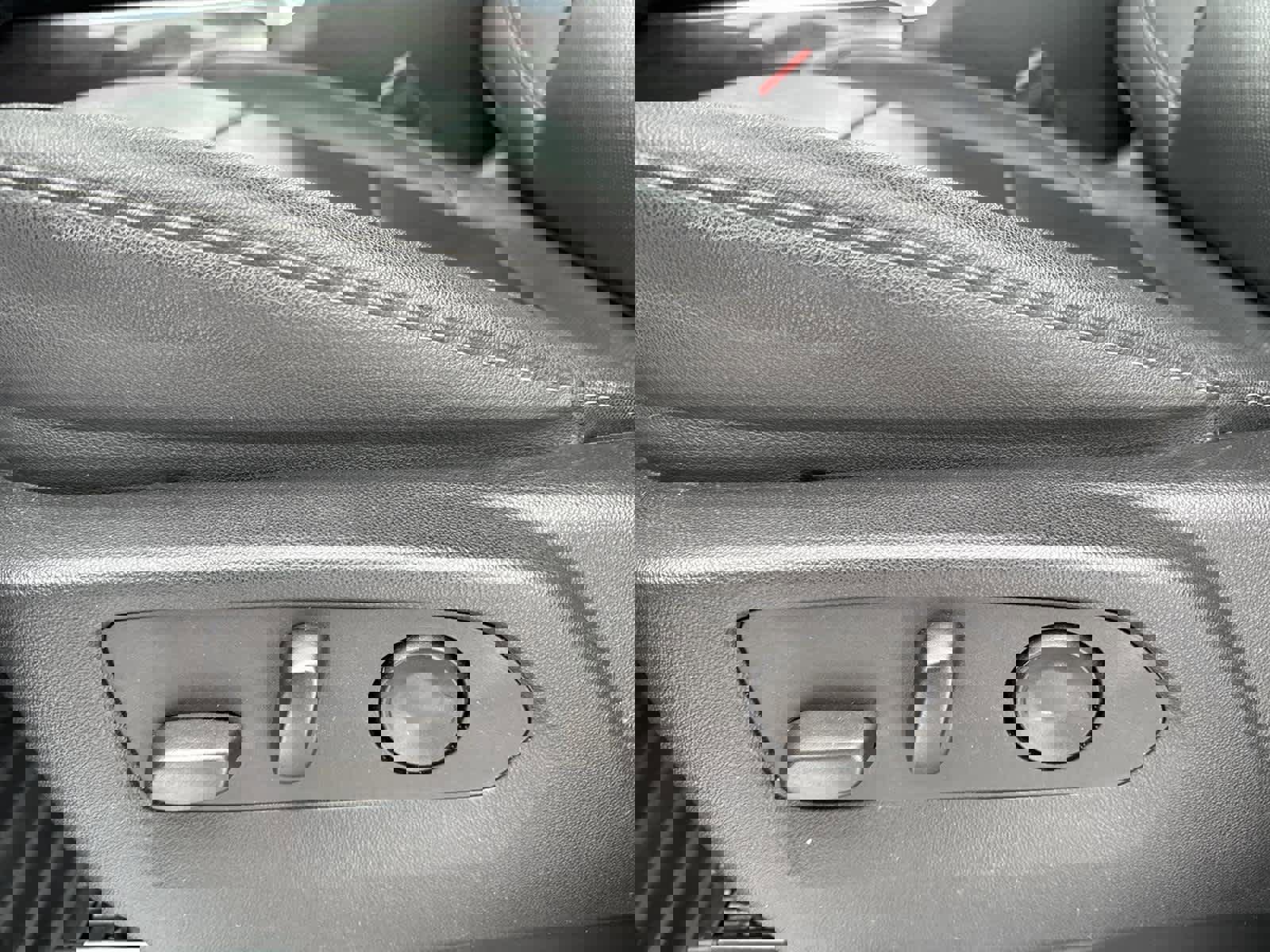 Used 2024 Chevrolet Silverado 2500 LTZ w/ LTZ Plus Package image 13