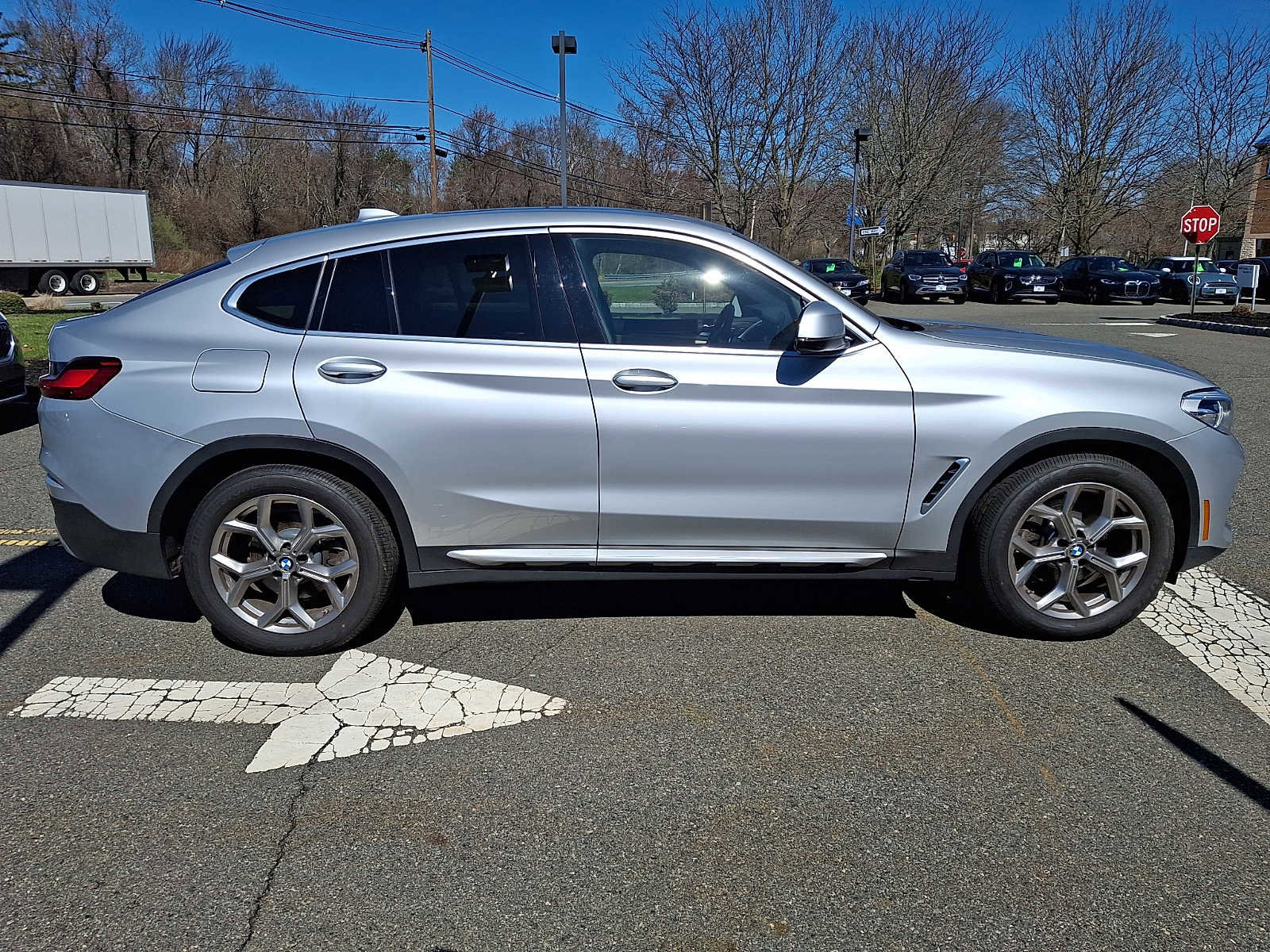 Used 2021 BMW X4 xDrive30i w/ Premium Package AWD/4WD image 7