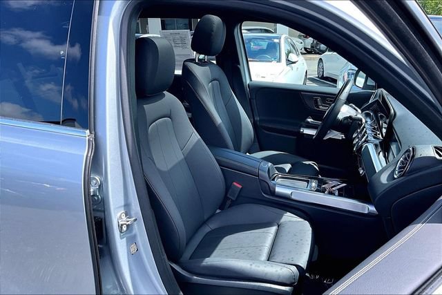 Used 2026 Mercedes-Benz GLB 250 4MATIC image 7