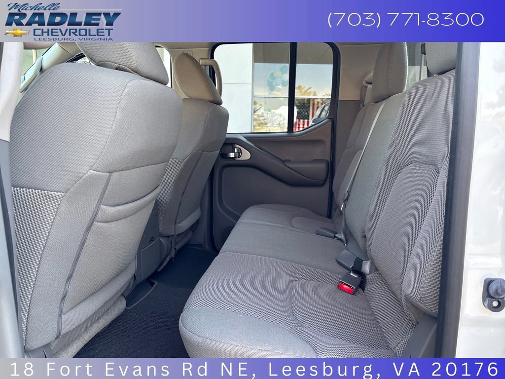 Used 2020 Nissan Frontier SV image 22